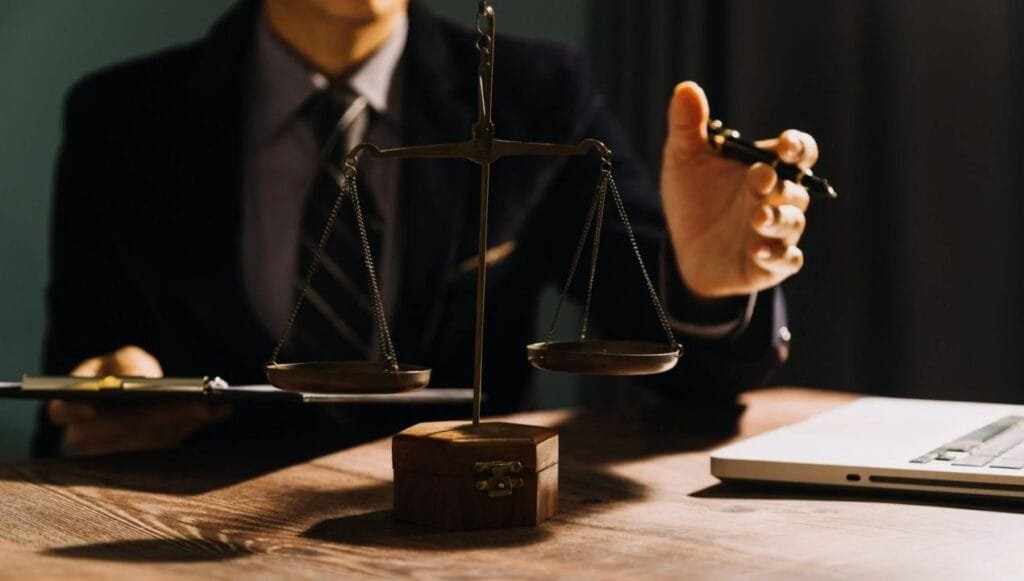 أفضل محامي في الدمام للاستشارات القانونية والقضايا