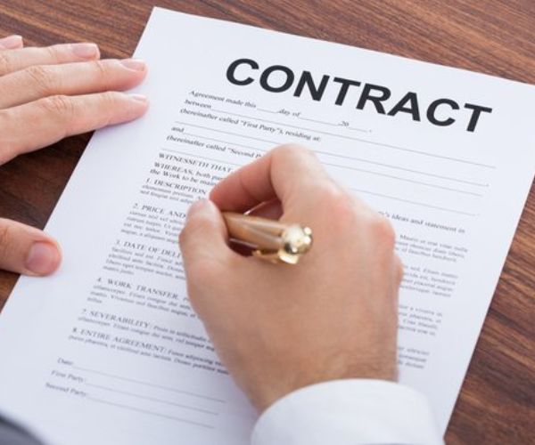 صياغة العقود