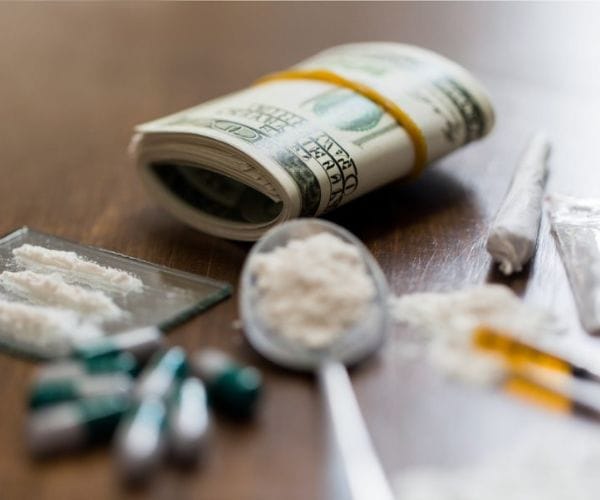 حيازة المخدرات بقصد التعاطي