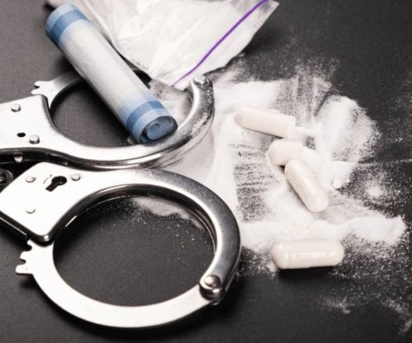 مدة التحقيق في قضايا المخدرات​