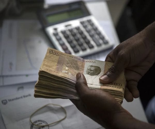 قضايا تجارة العملة​