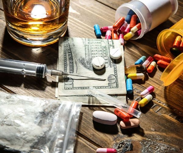 عقوبة مروج المخدرات في السعودية