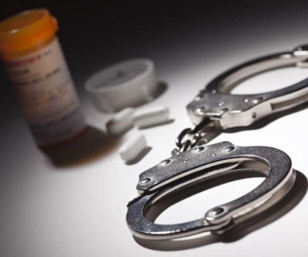 دفوع البراءة في قضايا المخدرات