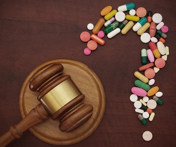 مذكرة دفاع فى جناية تعاطى مخدرات​