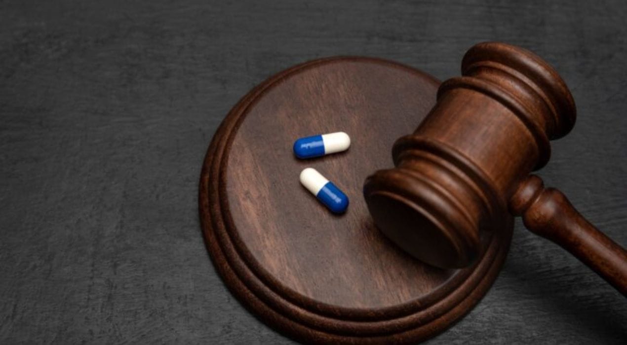 عقوبة حيازة حبوب مخدرة​