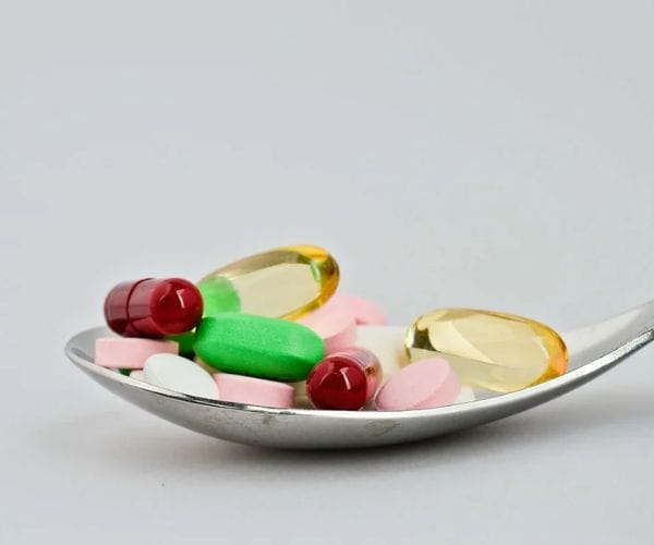 عقوبة حيازة حبوب مخدرة​