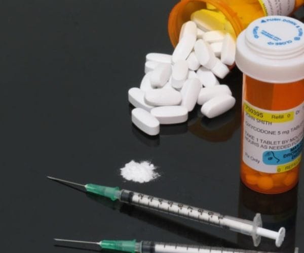 عقوبة حيازة حبوب مخدرة​