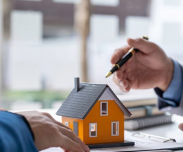 العقود العقارية في النظام السعودي