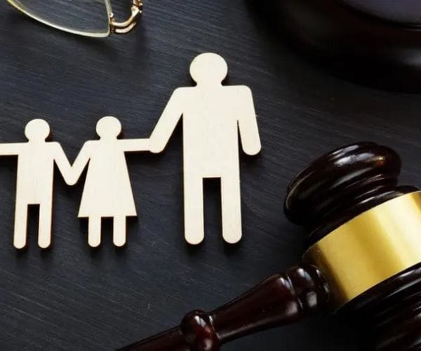 رفع دعوى رؤية وزيارة صغير