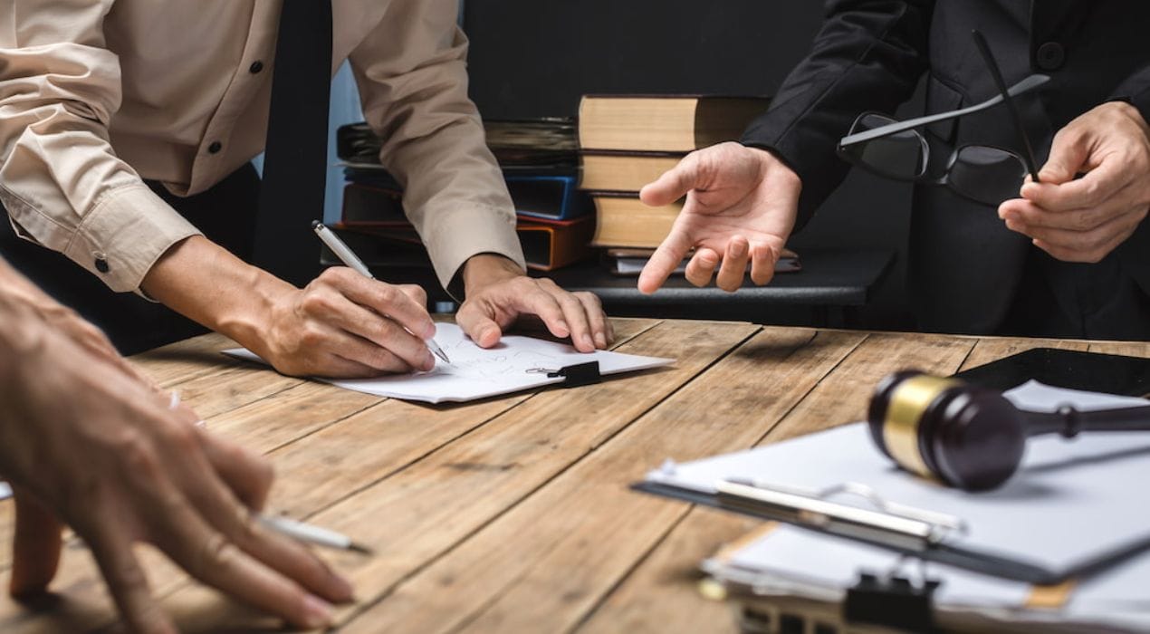 كيفية استخراج الثغرات في قضايا المخدرات