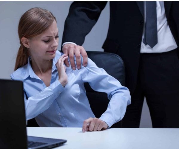 عقوبة التحرش باللمس