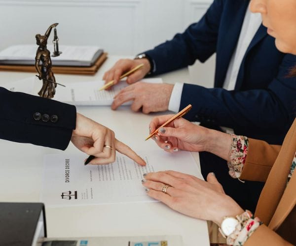 هل طلب توثيق الطلاق يعتبر طلاق؟