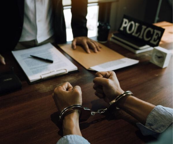 كم مدة تحويل القضية من الشرطة للنيابة