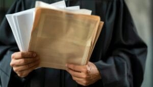 قضايا التزوير في الأنظمة السعودية