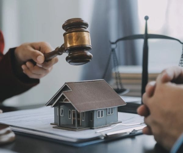 محامي عقاري بالدمام