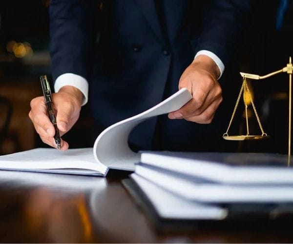 محامي قضايا شركات