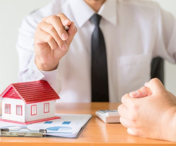 استشارة محامي عقاري