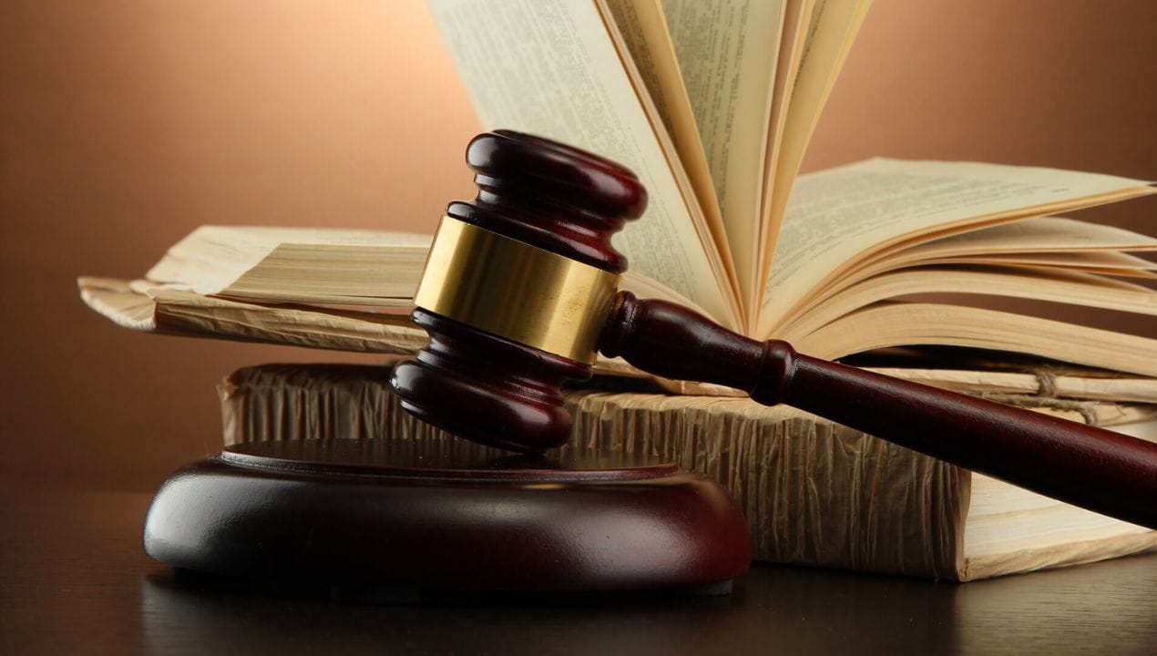 دليلك عن: كيف تختار أفضل محامي مواريث؟ معايير مهمة