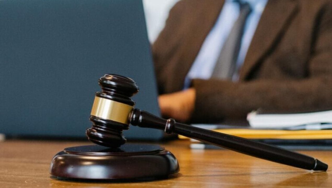 محامي عمالي في السعودية