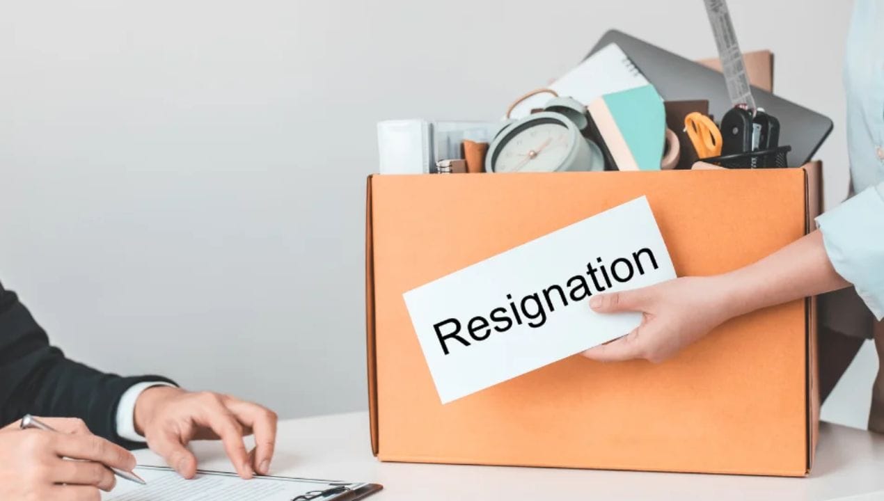 الاستقالة في نظام العمل​